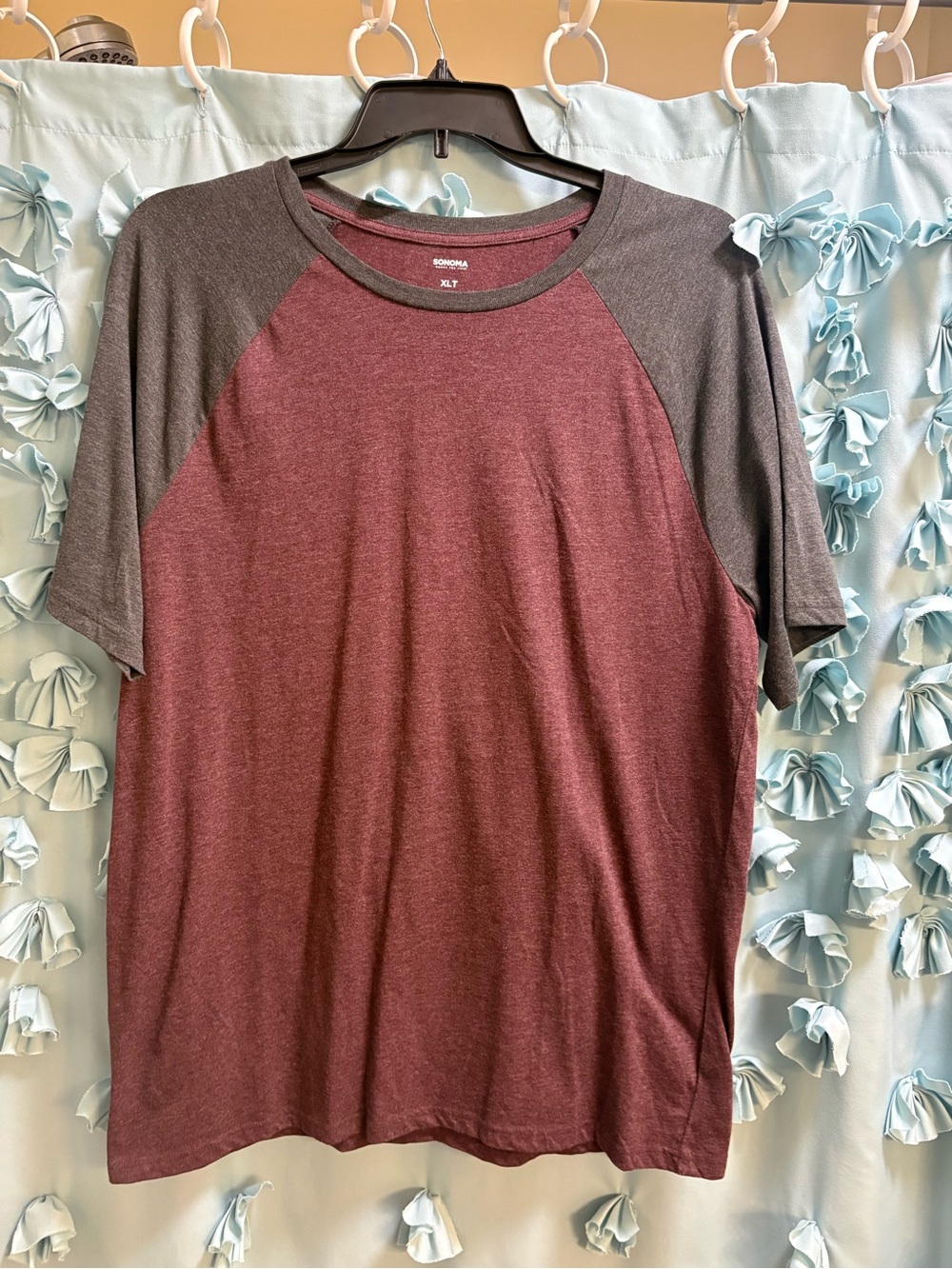 Sonoma Men's Two-Tone Raglan Tee in Burgundy and Charcoal